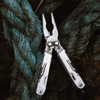 SOG Powerpint 18-in-1 Mini Multitool Pliers